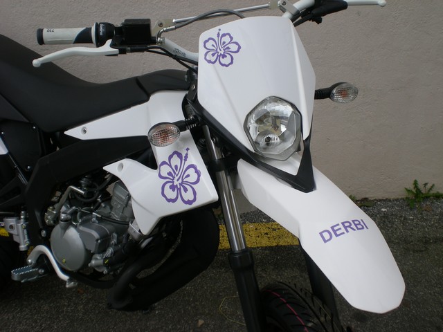 DERBI SENDA SM DRD X-TREME déco fleurs – Image 2