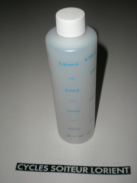 Doseur d'huile POLINI ( 250 ml )
