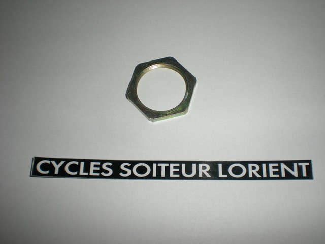 Ecrou d'embrayage MBK / SYM ( scooters )