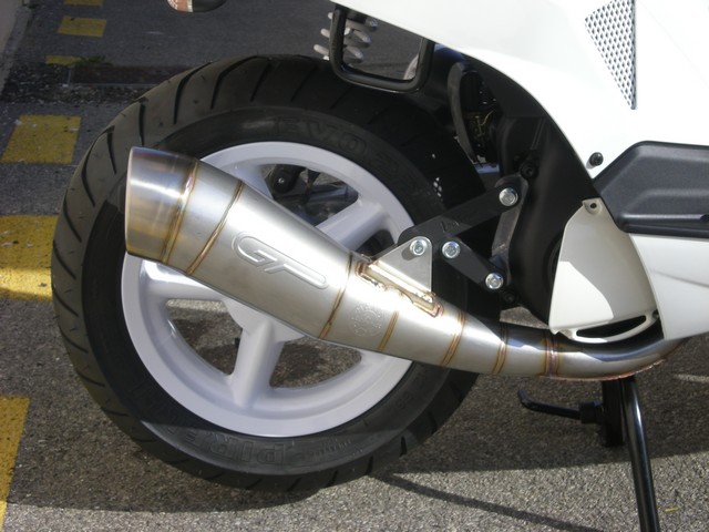 MBK Booster Spirit NKD Victoria Bull – Image 3