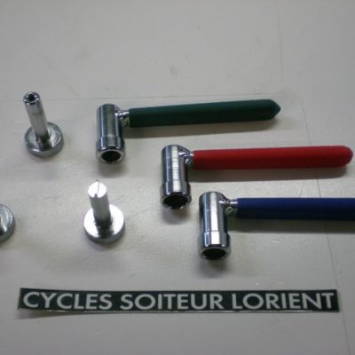 Outil réglage jeu aux soupapes