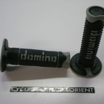 Poignées caoutchouc DOMINO A260 CROSS / ENDURO ( coloris aux choix )
