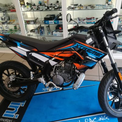 DERBI SENDA SM X-TREME 2018 KUTVEK