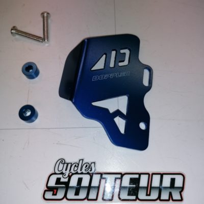 Protection maître-cylindre arrière DOPPLER bleu