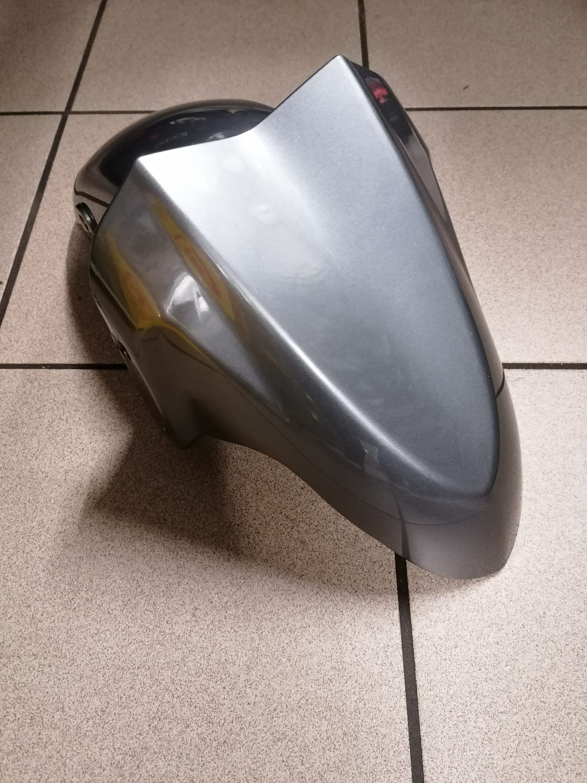 Garde-boue avant SYM VS 125 ( GY-096S )