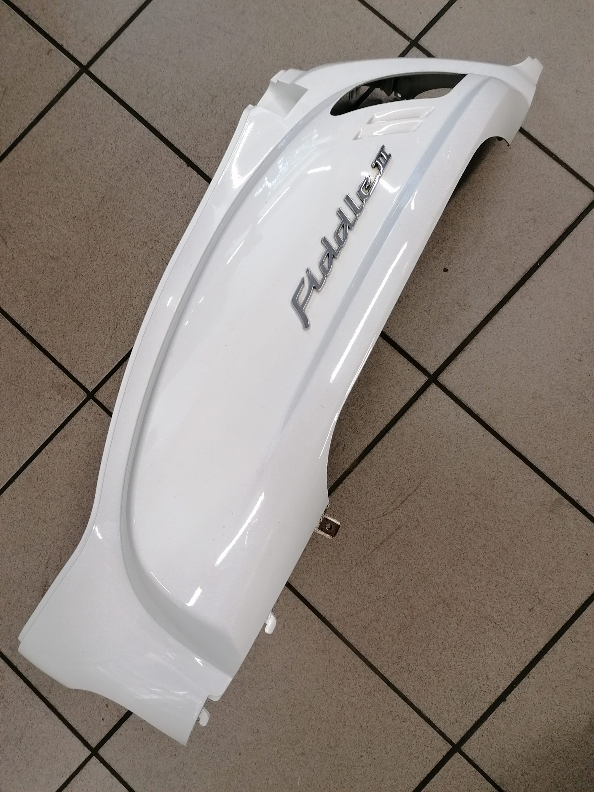 Coque arrière gauche SYM FIDDLE II
