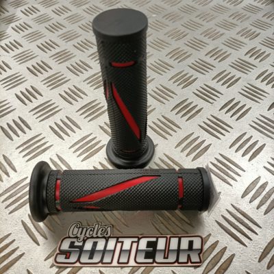 Poignés caoutchouc TUNR noir et rouge