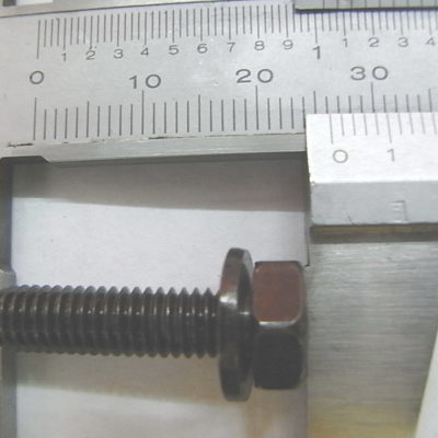Vis grille échappement SYM