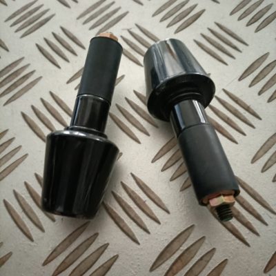 Embouts de guidon SYM