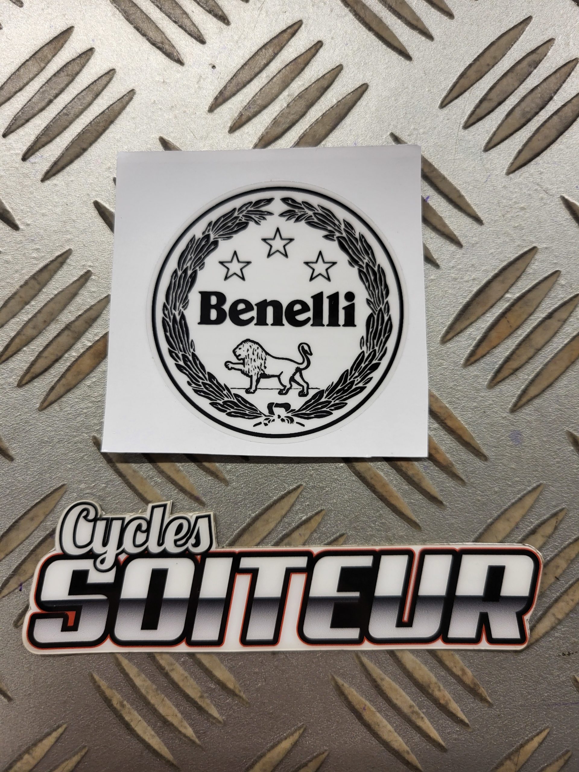 Autocollant BENELLI BLACK