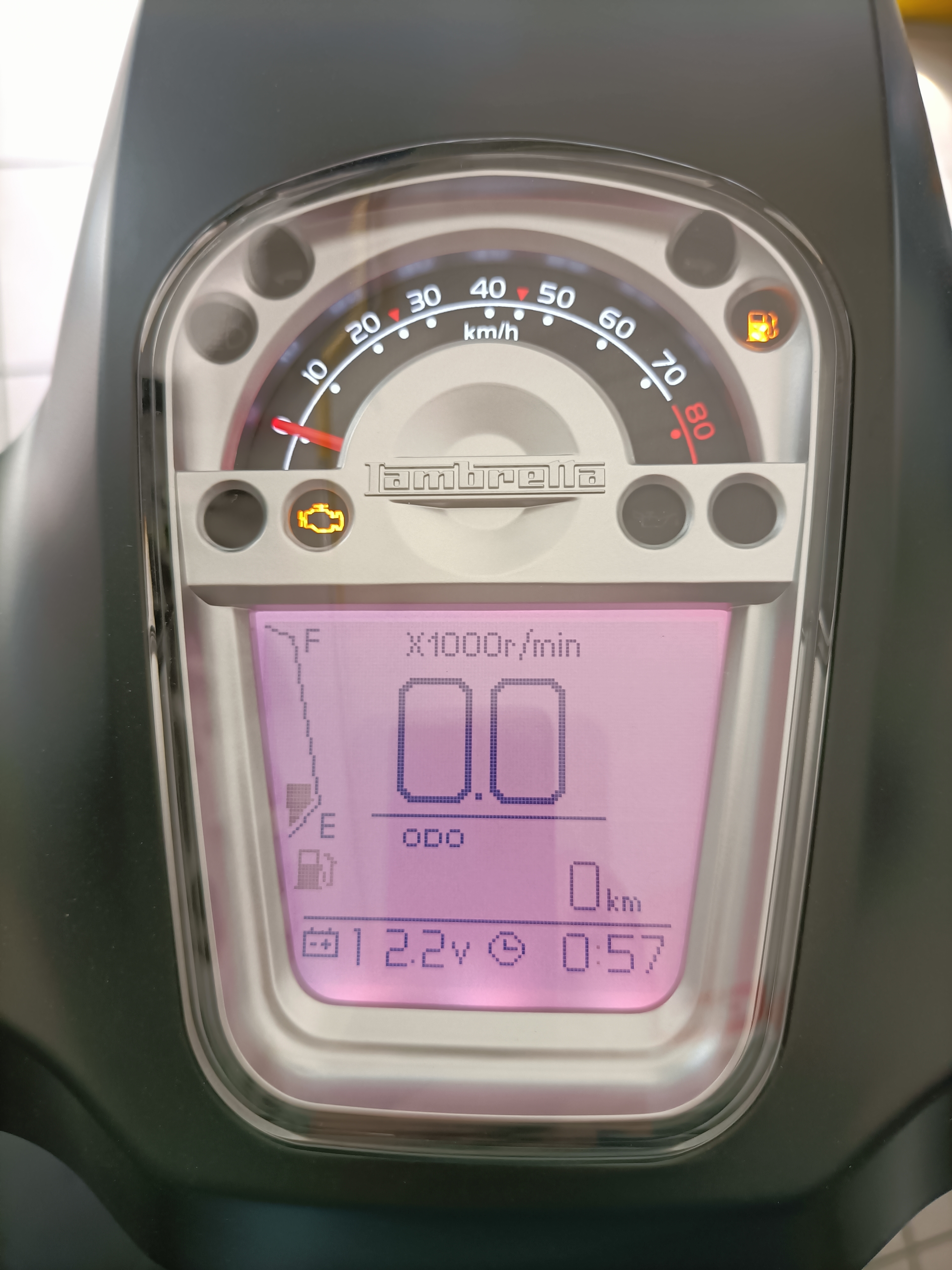 LAMBRETTA V125 ( 3299 € ou 48 € par mois ) – Image 6