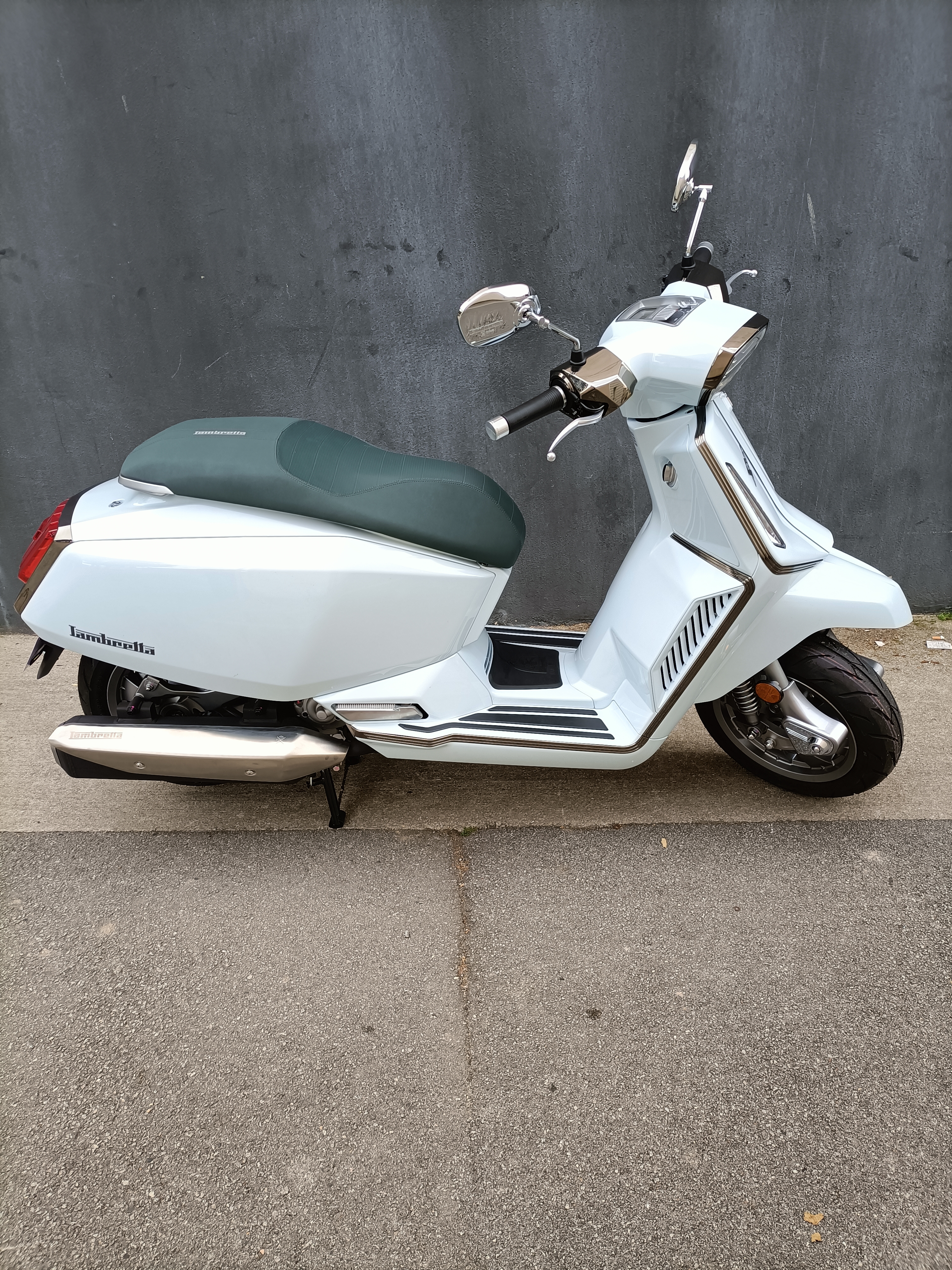 LAMBRETTA X300 ( 5999 € ou 99 € par mois ) – Image 5