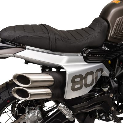 Selle basse BENELLI LEONCINO 800 / 800 T