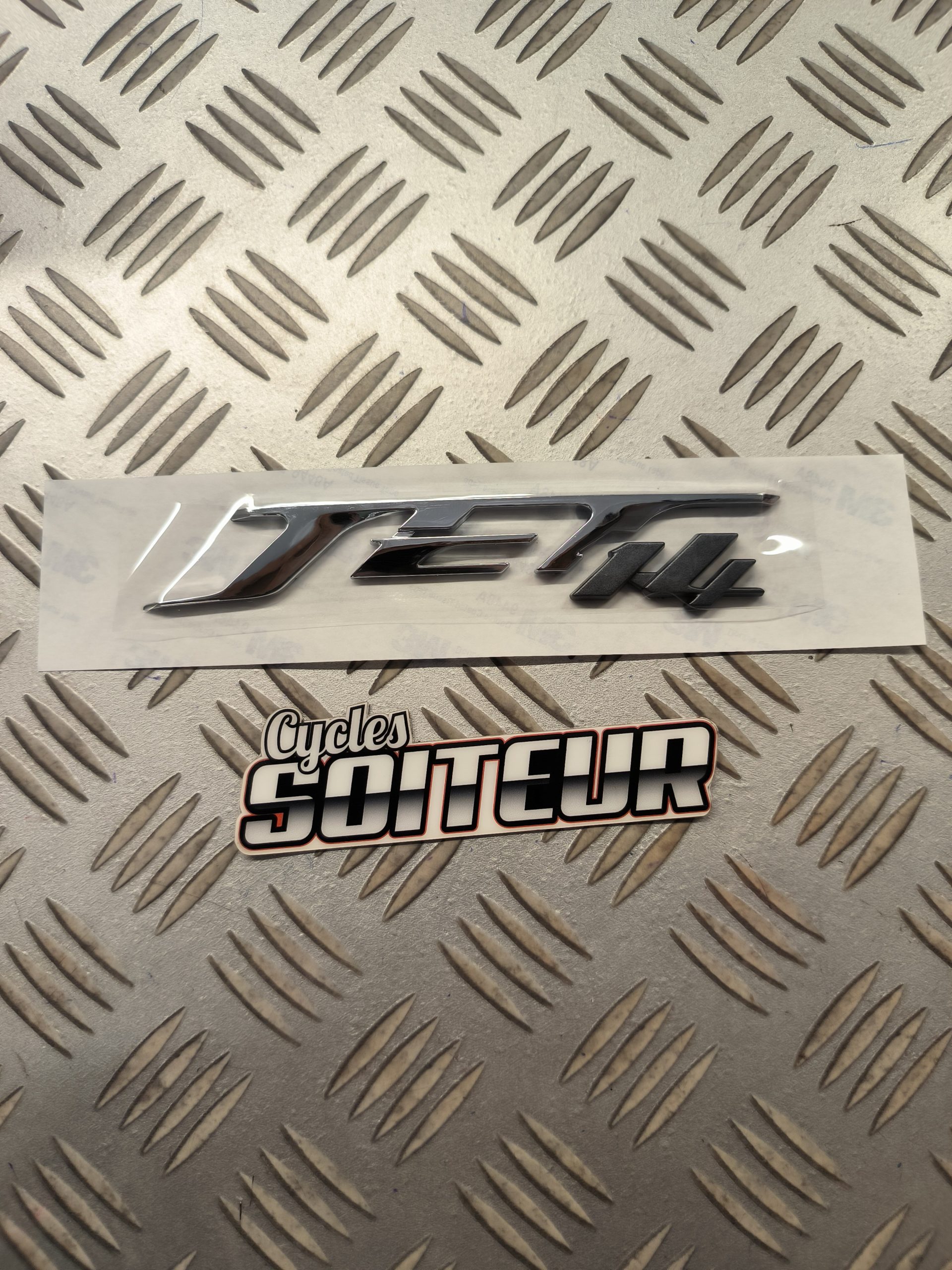 Autocollant " JET 14 "