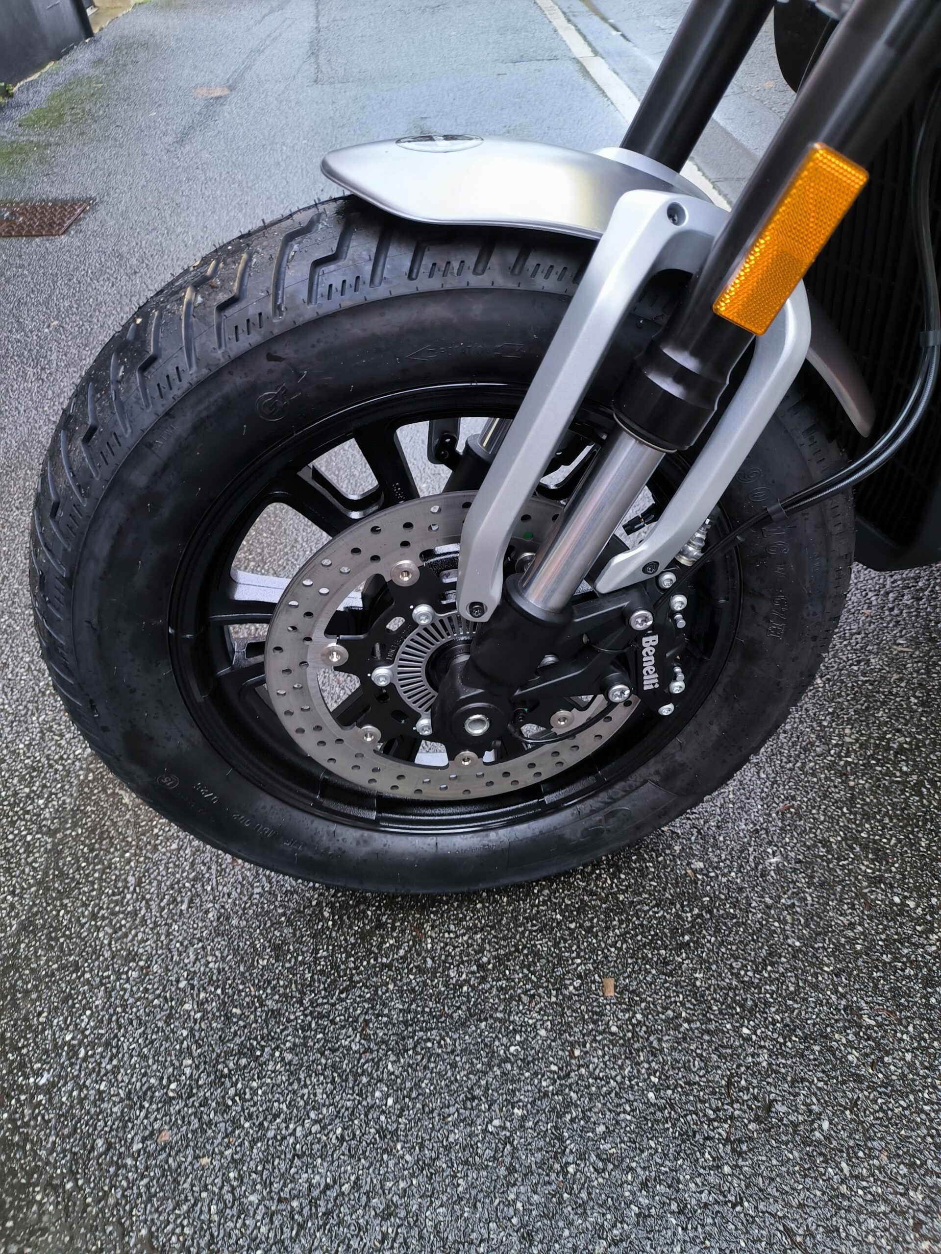 BENELLI BOBBER 400 ( 5999€ ou 79€/mois ) – Image 3