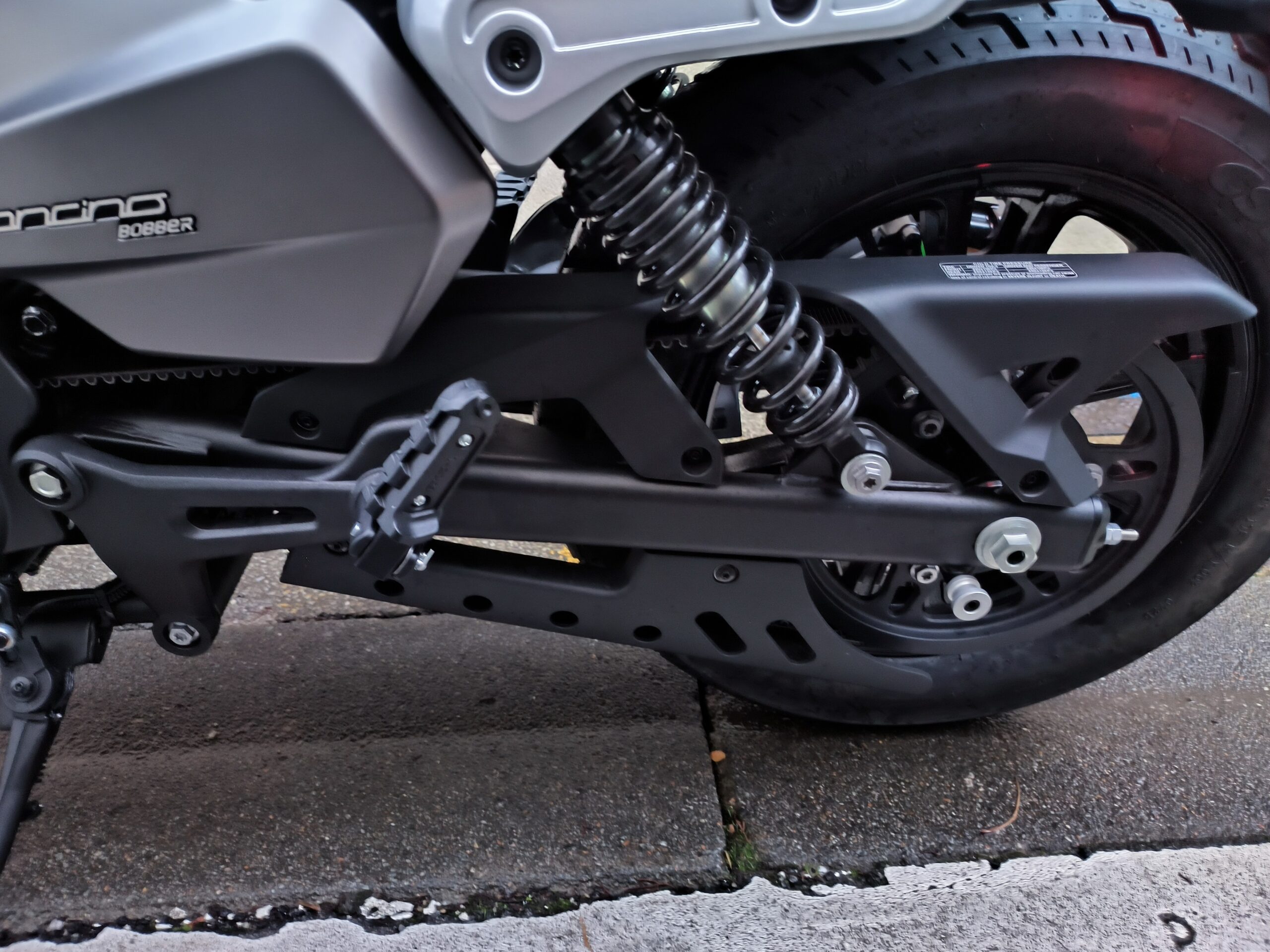 BENELLI BOBBER 400 ( 5999€ ou 79€/mois ) – Image 12